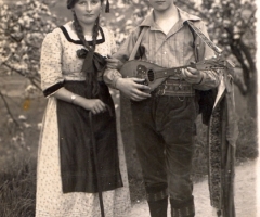 Weigand Josefine und Karlheinz Schmitt Ingenieur bei Güldner Foto 19200502