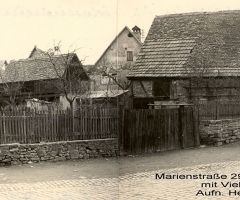 Marienstr 29 Anwesen Bachmann mit Viehwaage um 1956