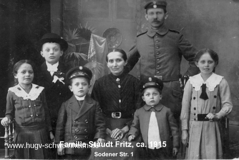 Staudt Fritz mit Familie Sodener Str 1