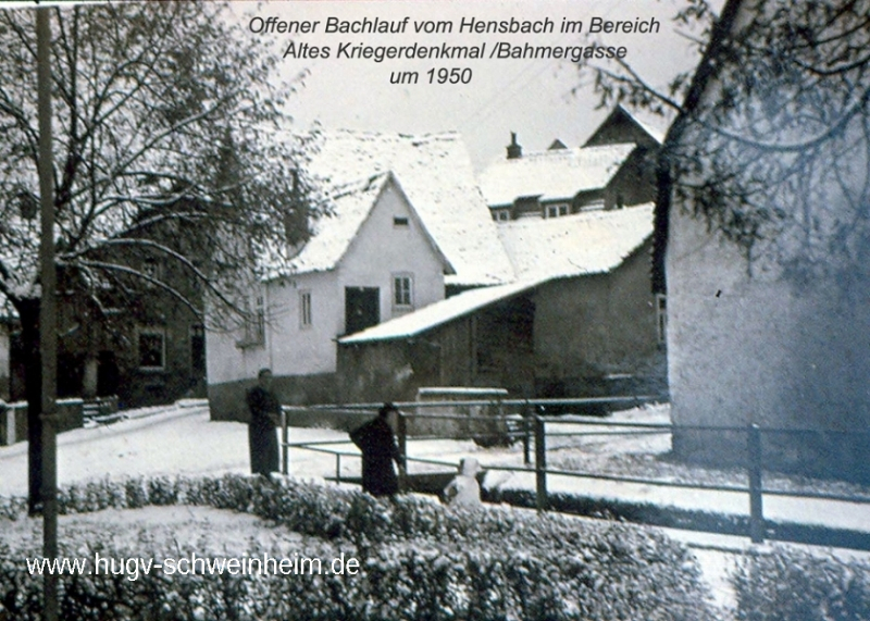 Marienstr Altes Kriegerdenkmal Hensbach offener Bachlauf 1950