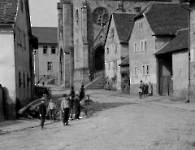 Marienstr Dorfplatz 