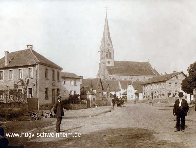 Marienstr Dorfplatz um1910