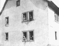 Schulzengasse 2 Anwesen von Franz und Maria Kullmann um 1900
